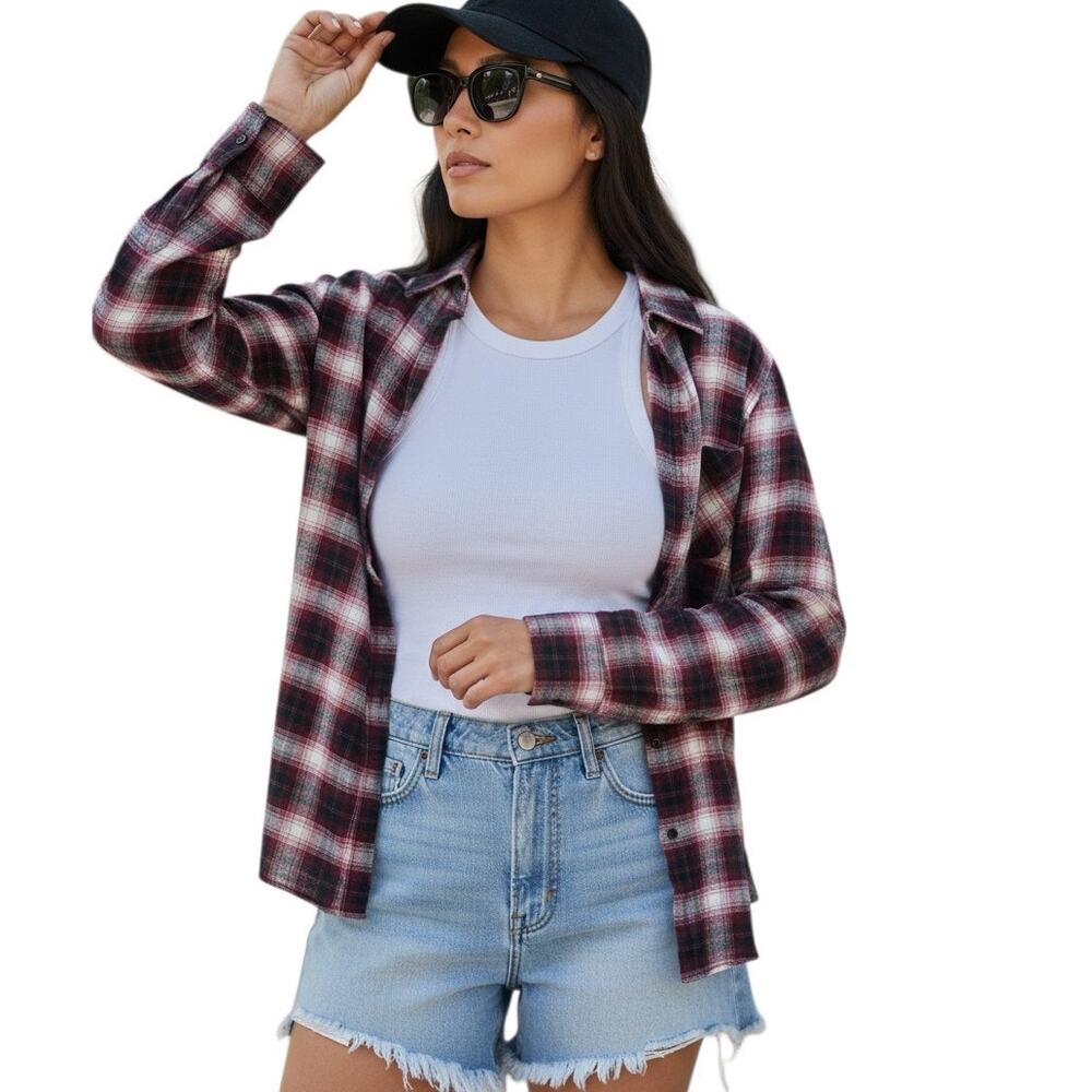 ❤️2/$12 Adam Levine Button Down Top Women's Long Sleeve Cranberry White, Sz L